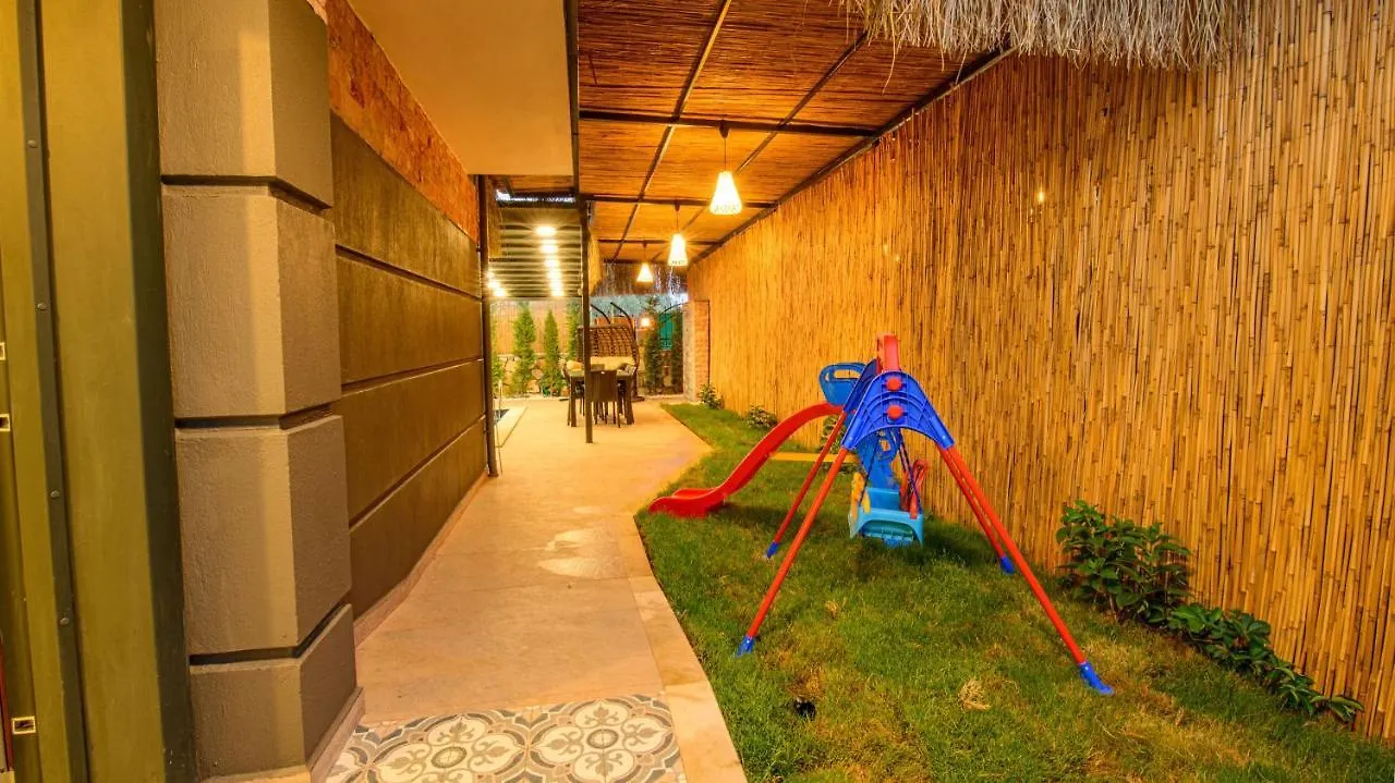 Soeguet 1 - 4 Bedroom With Jacuzzi In Fethiye